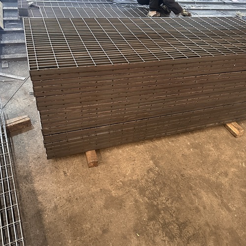 鋼格柵板選購最容易踩的五個大坑