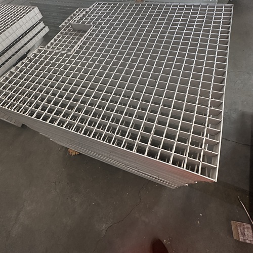 鋼格板綠色建材新選擇環(huán)保耐用雙在線